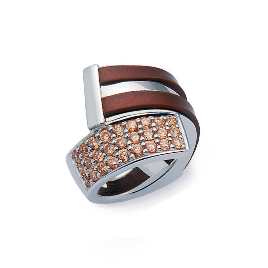 Sterling silver ring with brown rubber and champaign CZ, rhodium plated.